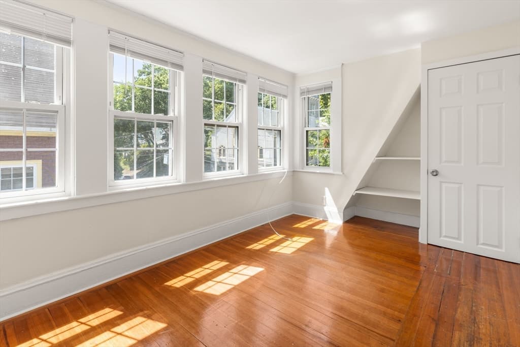 78 Brooks St, Boston MA 02135 photo 17