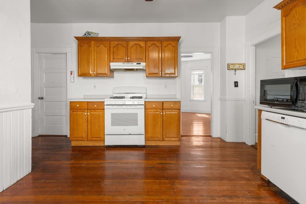 78 Brooks St, Boston MA 02135 photo 36