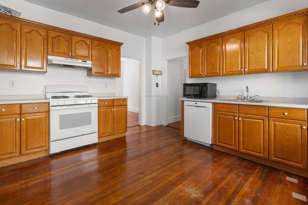78 Brooks St, Boston MA 02135 photo 33