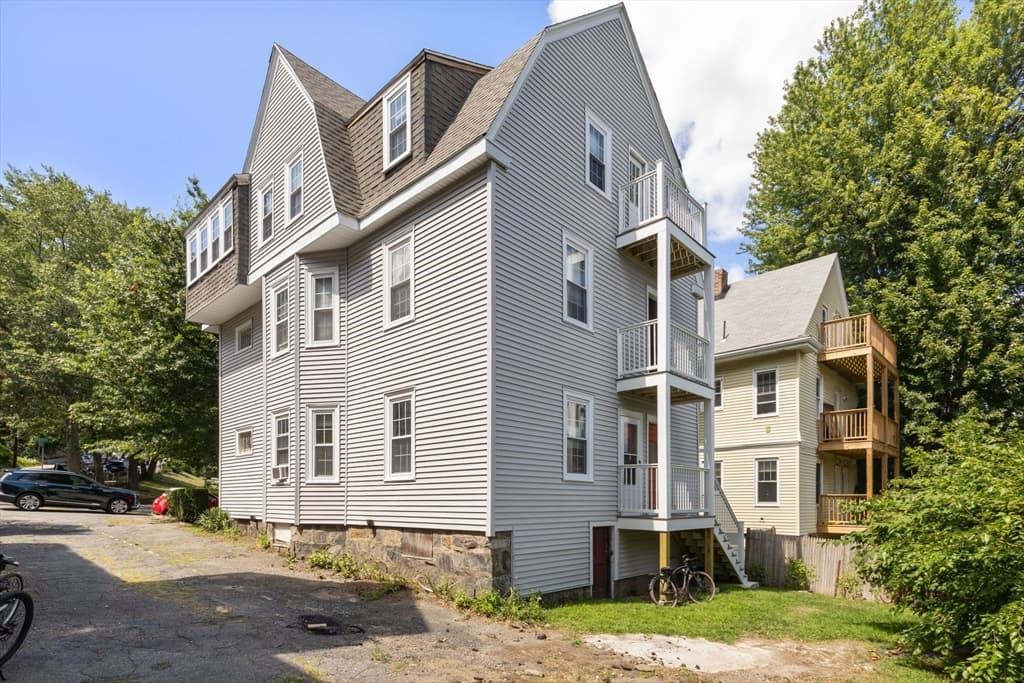 78 Brooks St, Boston MA 02135 photo 4