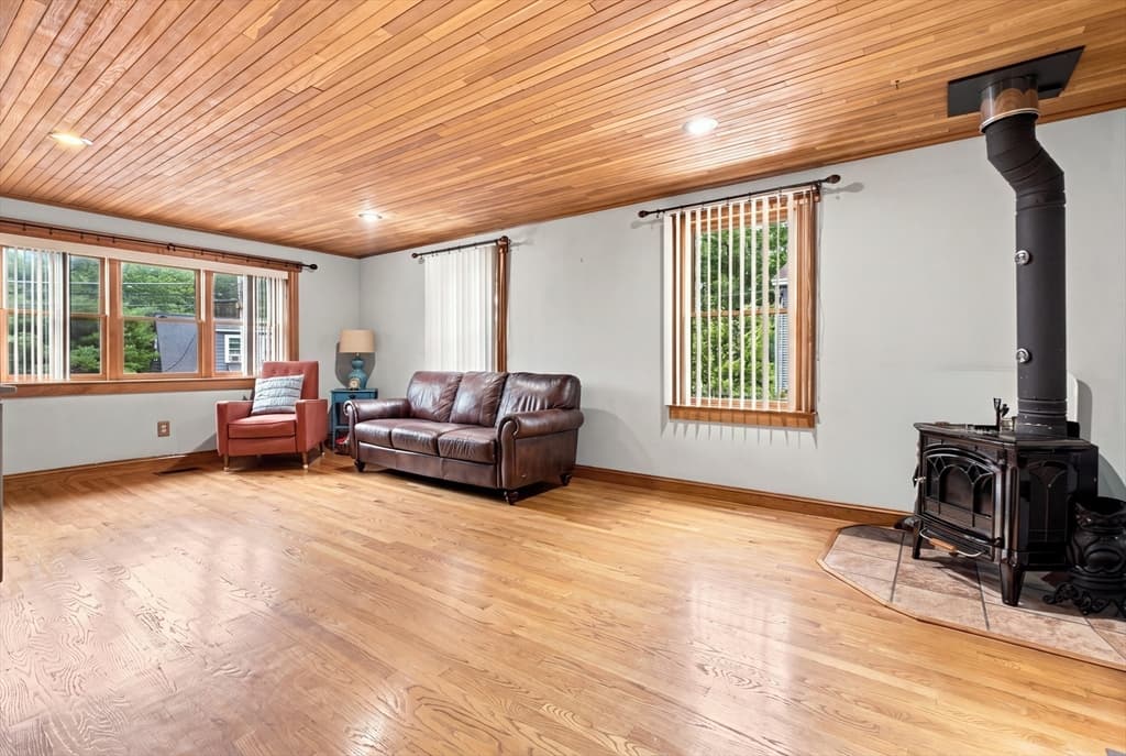 18 Gordon Rd, North Reading MA 01864 photo 7