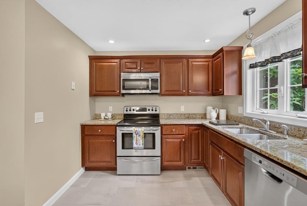 34.5 Briggs St # 1, Taunton MA 02780 photo 13