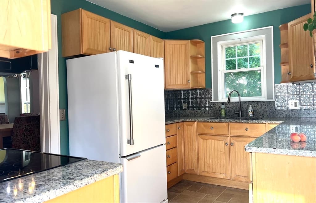 13 West Street, Deerfield MA 01373 photo 9