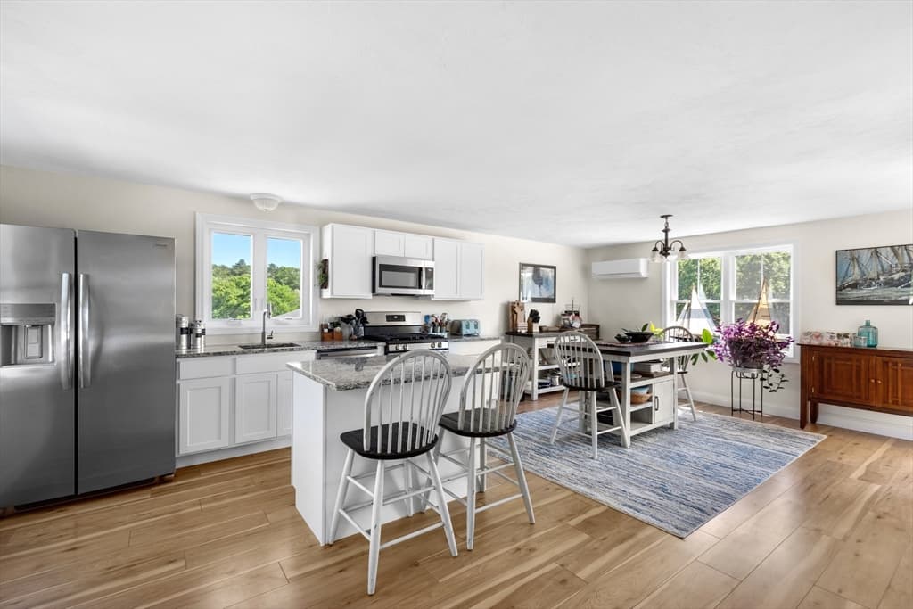 1 Paty Way, Lakeville MA 02347 photo 5