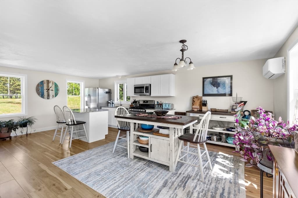 1 Paty Way, Lakeville MA 02347 photo 8