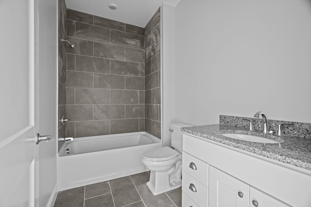 635 Old Post Road # 302, Sharon MA 02067 photo 17