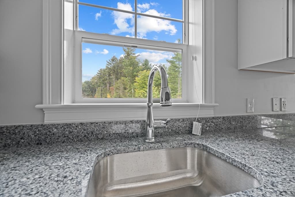 635 Old Post Road # 302, Sharon MA 02067 photo 10