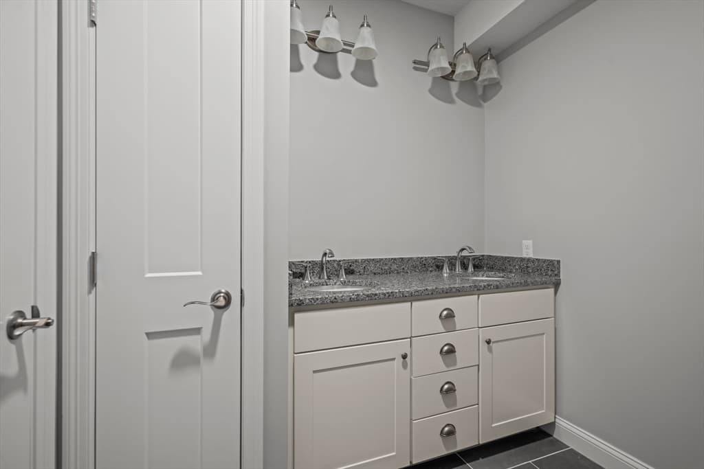 635 Old Post Road # 109, Sharon MA 02067 photo 20