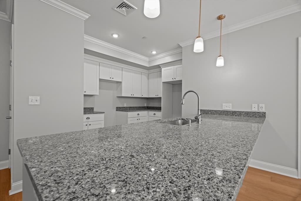 635 Old Post Road # 109, Sharon MA 02067 photo 8