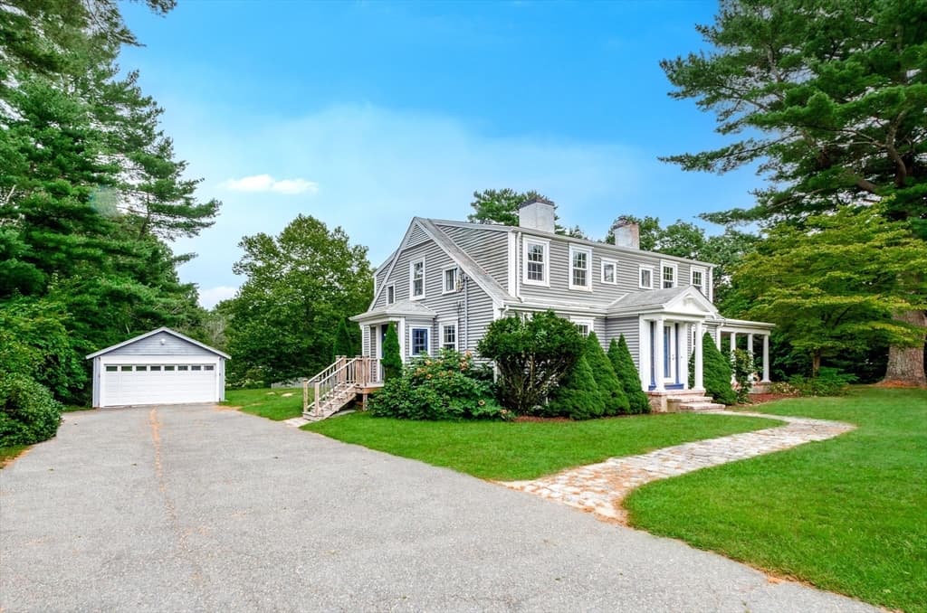 334 High Street, Hanson MA 02341 photo 2