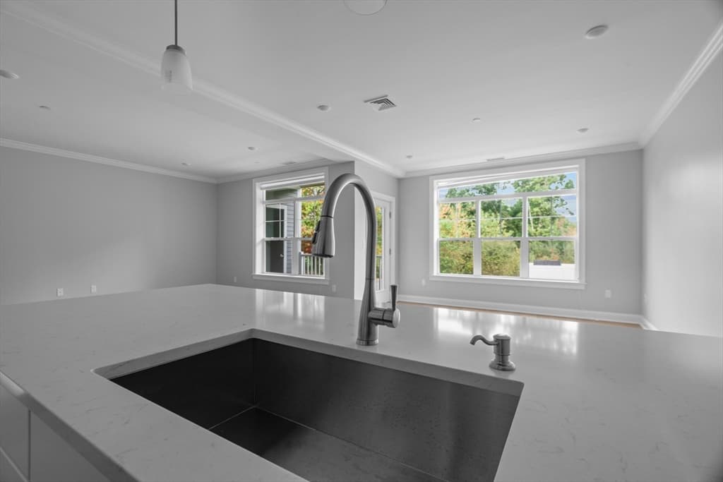 635 Old Post Road # 110, Sharon MA 02067 photo 14