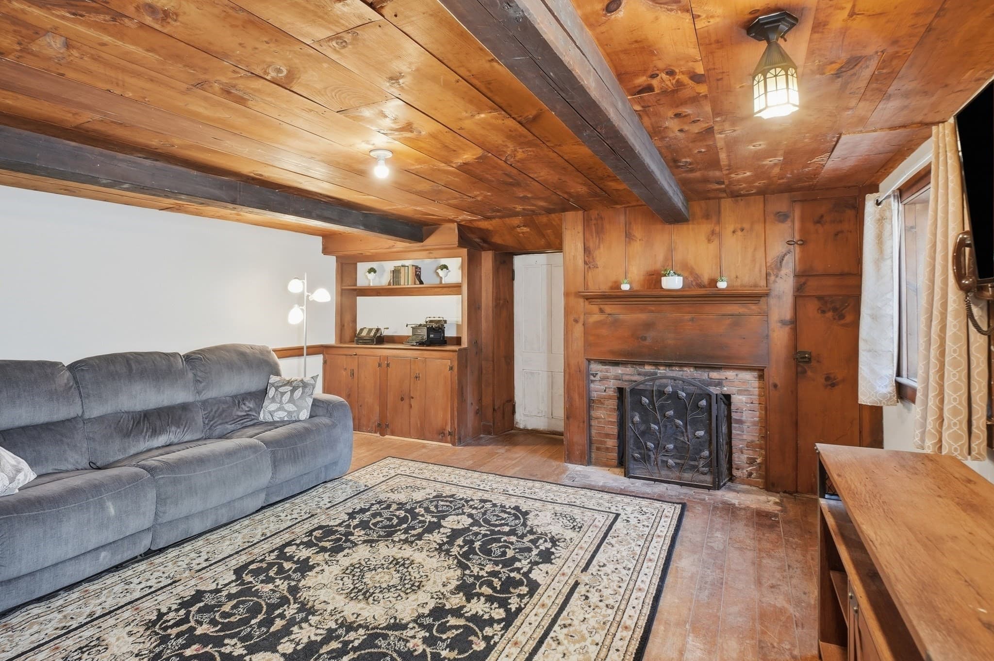 Single Family Residence at 35 Edgewater Drive, Blackstone MA 01504, Blackstone, photo 26 of 35