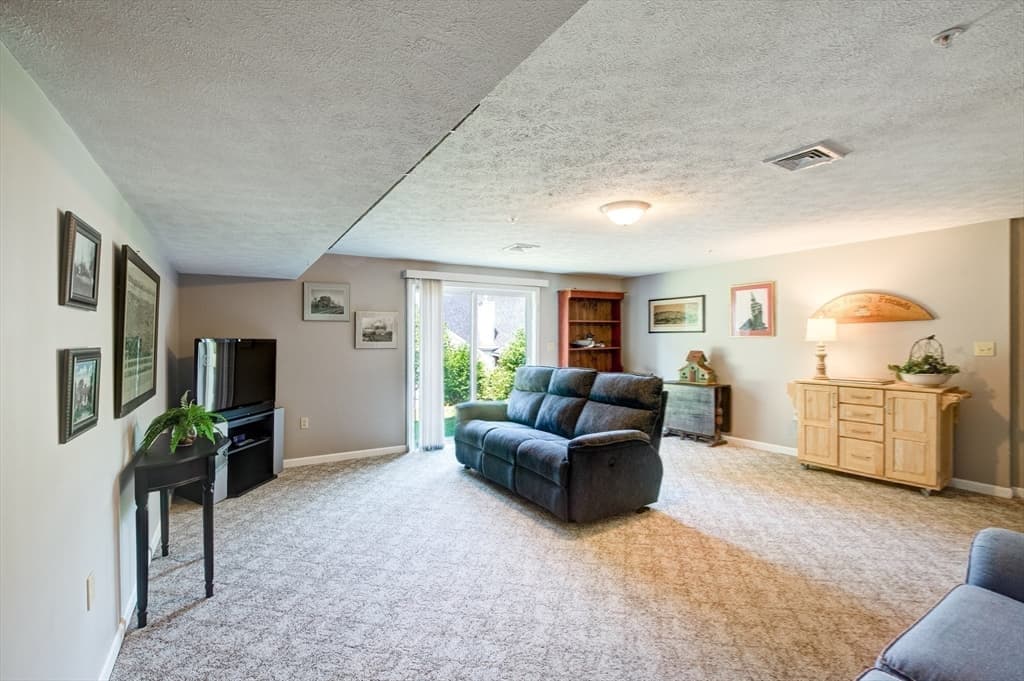 28 Mountain Laurel Lane # 28, Fitchburg MA 01420 photo 35
