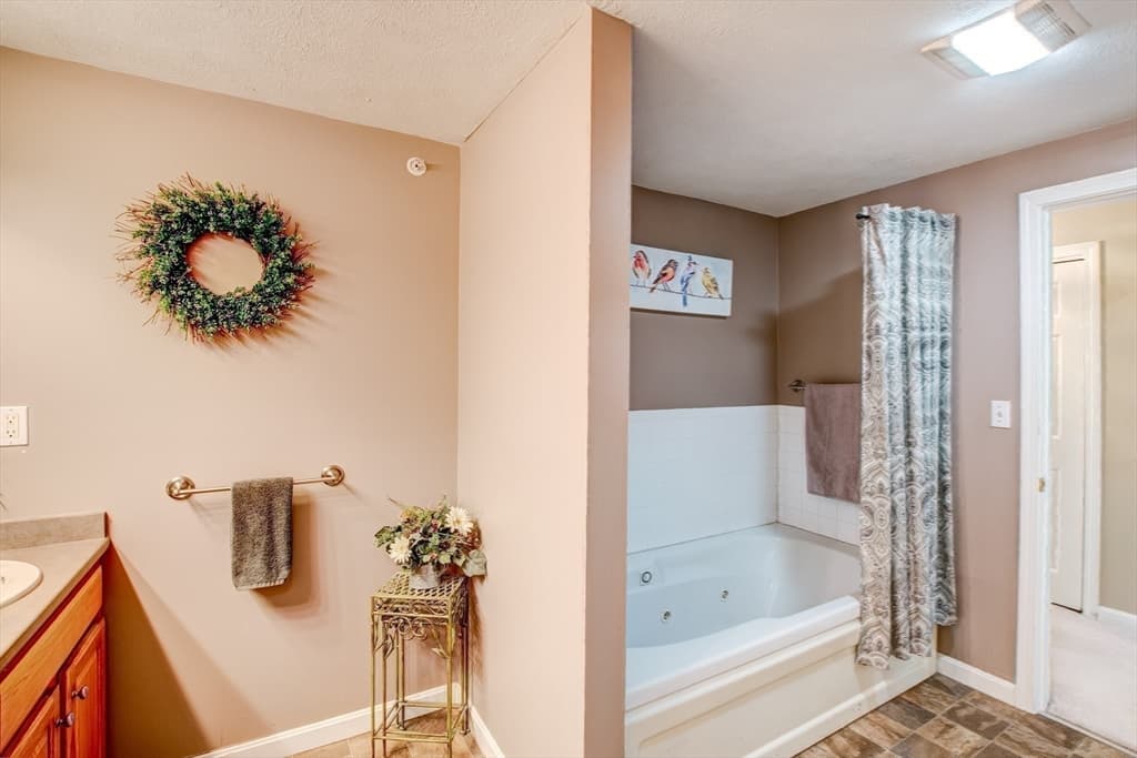 28 Mountain Laurel Lane # 28, Fitchburg MA 01420 photo 29