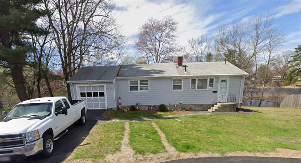 35 Townsend Terrace, Framingham MA 01701