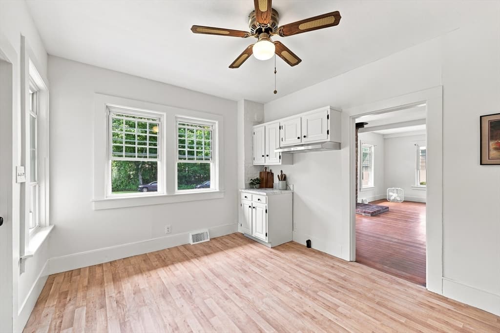 588 Poole St, Ludlow MA 01056 photo 6