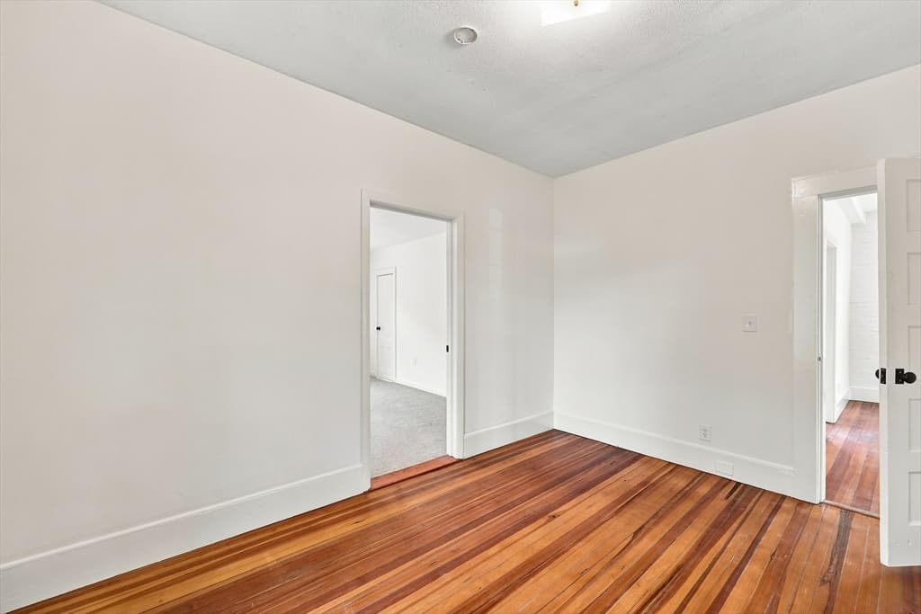 588 Poole St, Ludlow MA 01056 photo 15