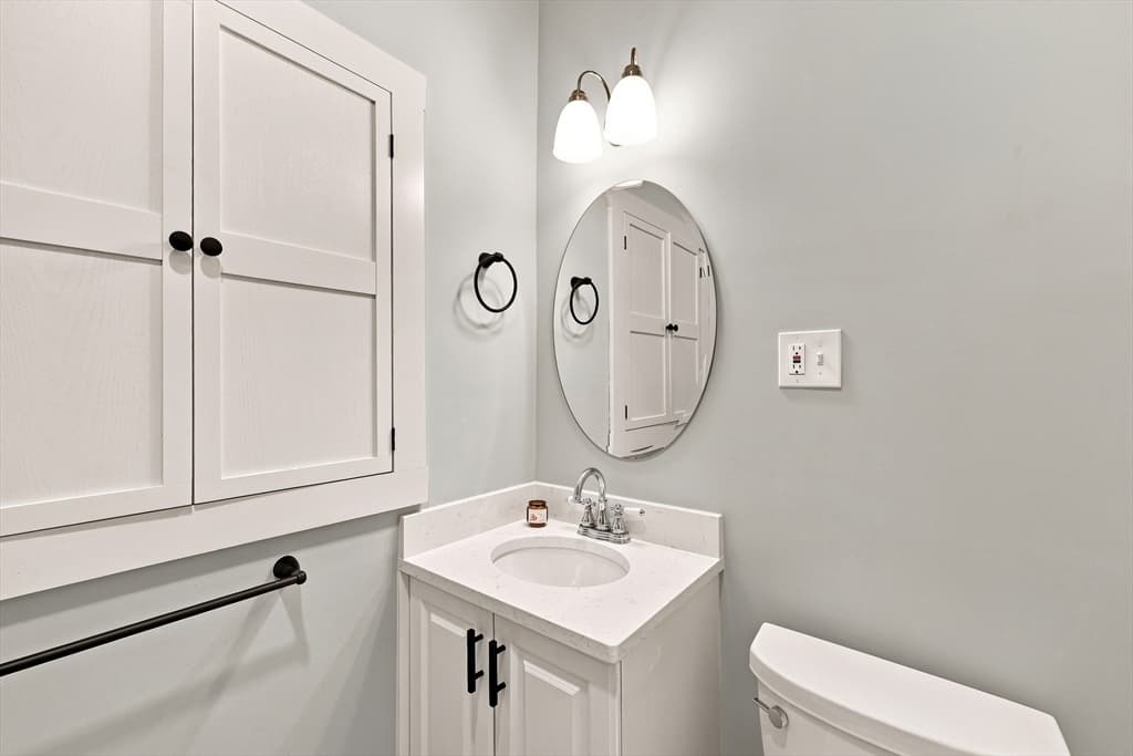 588 Poole St, Ludlow MA 01056 photo 21