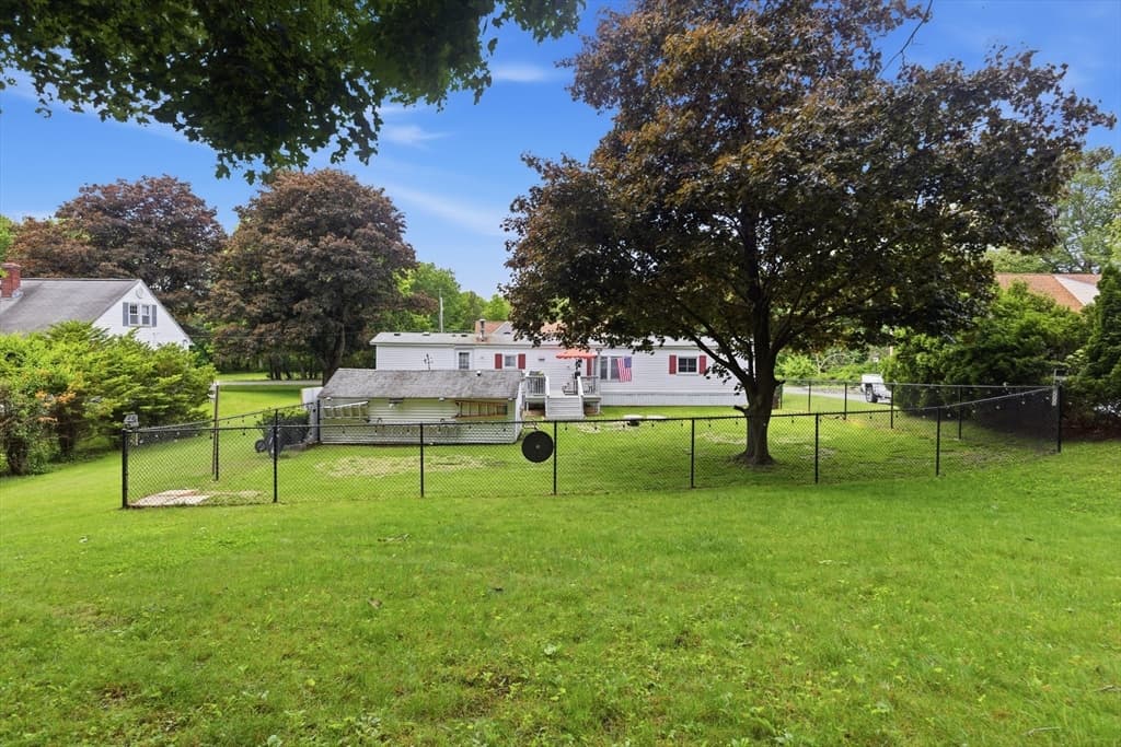 8 Donahue Lane, Grafton MA 01536 photo 9