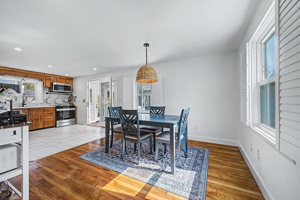 26 Westside Ave, North Attleboro MA 02760 photo 9