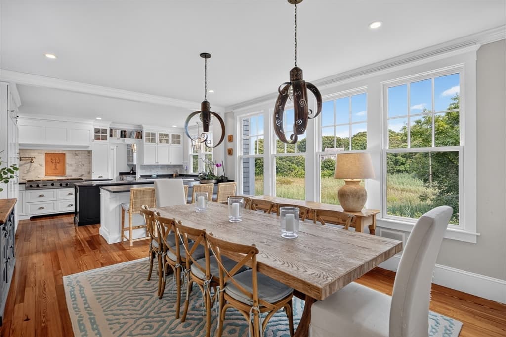 129 Racing Beach Ave, Falmouth MA 02540 photo 4