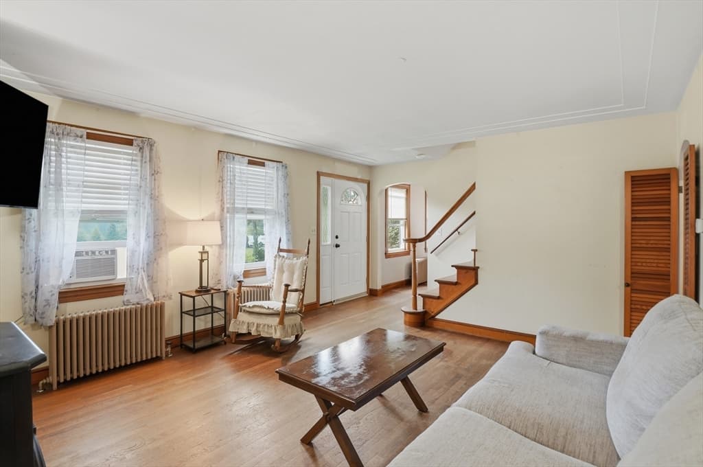 158 Oakham Road, Barre MA 01005 photo 3
