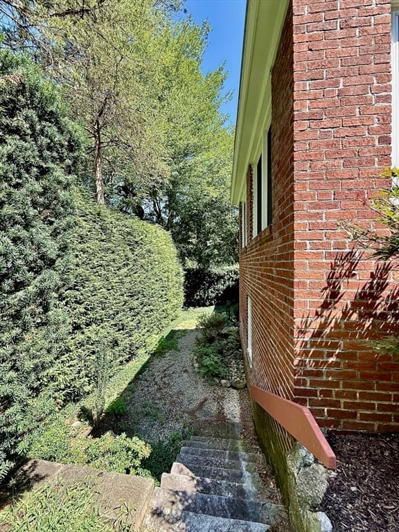39 Hillside Rd, Northampton MA 01060 photo 33
