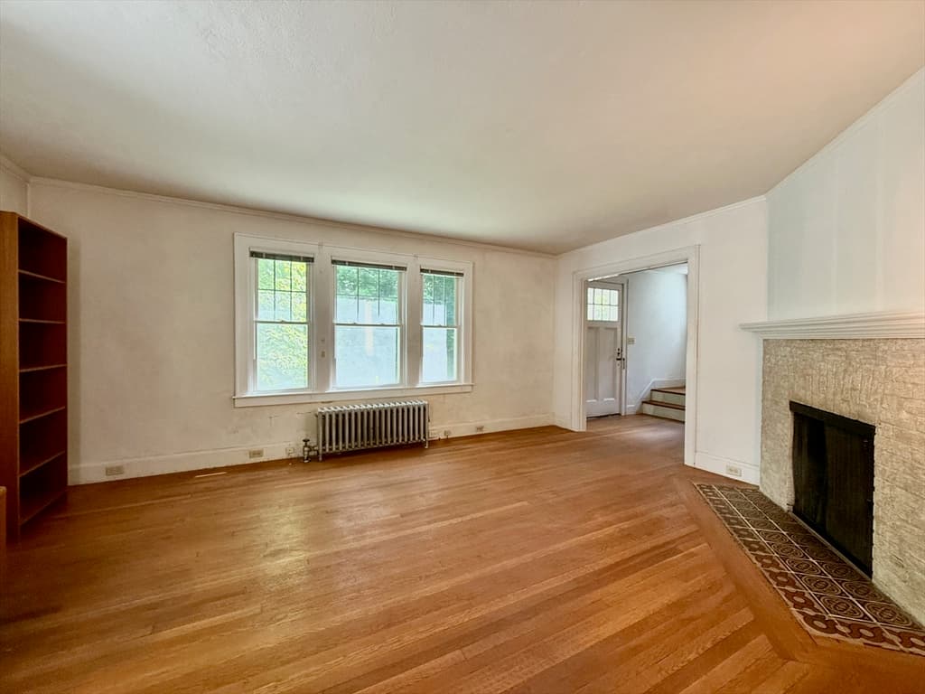 39 Hillside Rd, Northampton MA 01060 photo 4
