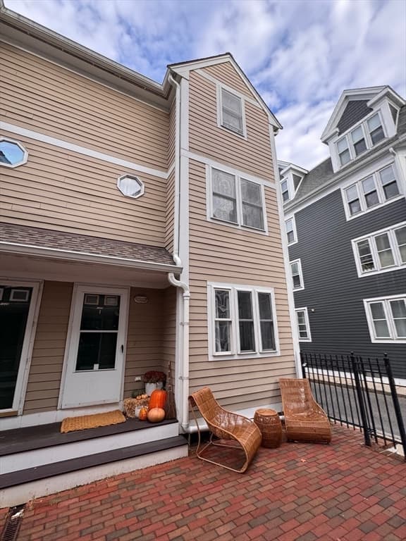 122 West Seventh St, Boston MA 02127 photo 28