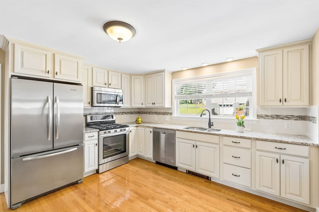 71 Hillcrest Road, Marlborough MA 01752 photo 22