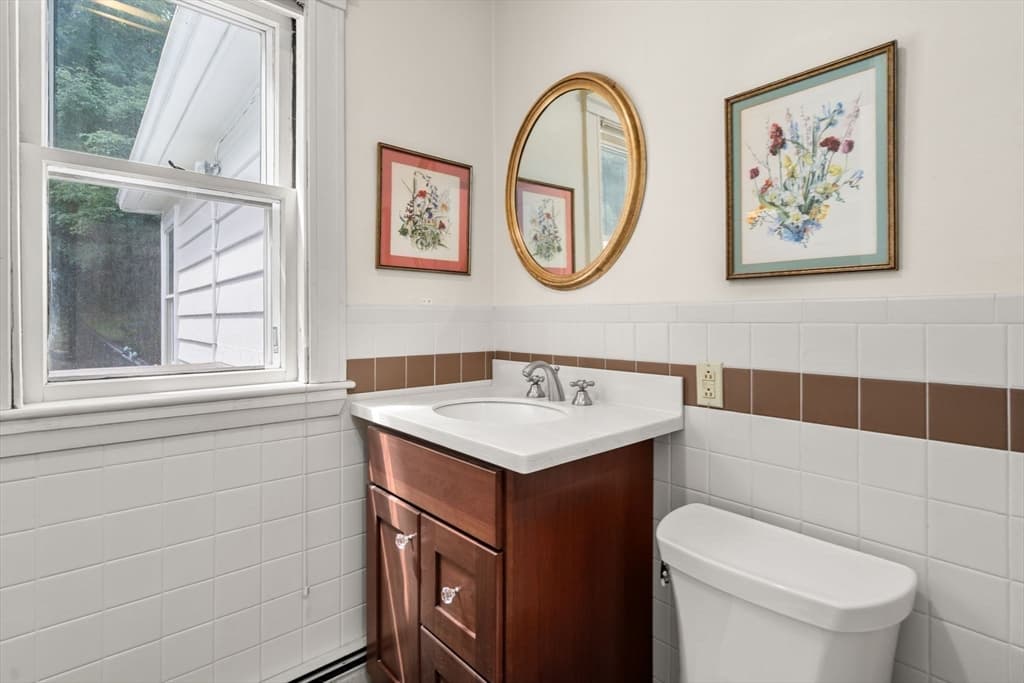 7 Grantland Rd, Wellesley MA 02481 photo 13