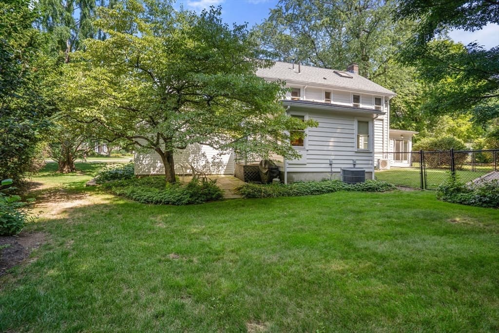 7 Grantland Rd, Wellesley MA 02481 photo 32