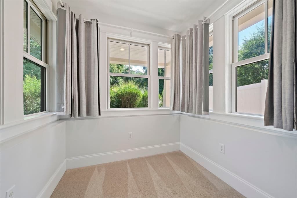 599 Washington St # 12, Pembroke MA 02359 photo 14