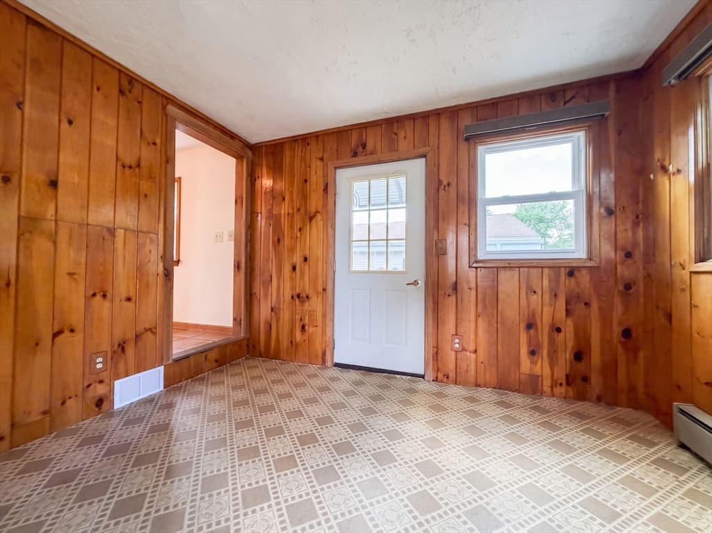 17 Monarch St, Lowell MA 01854 photo 14