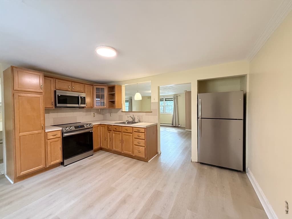 31 Trudy # 31, Brockton MA 02301 photo 13