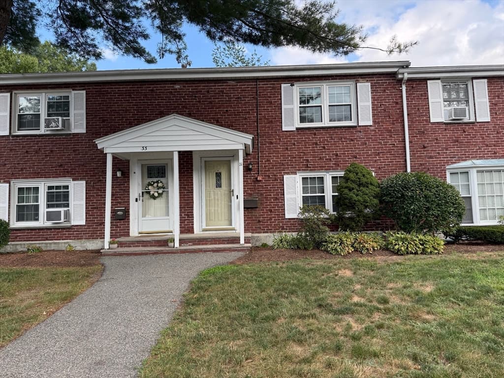 31 Trudy # 31, Brockton MA 02301