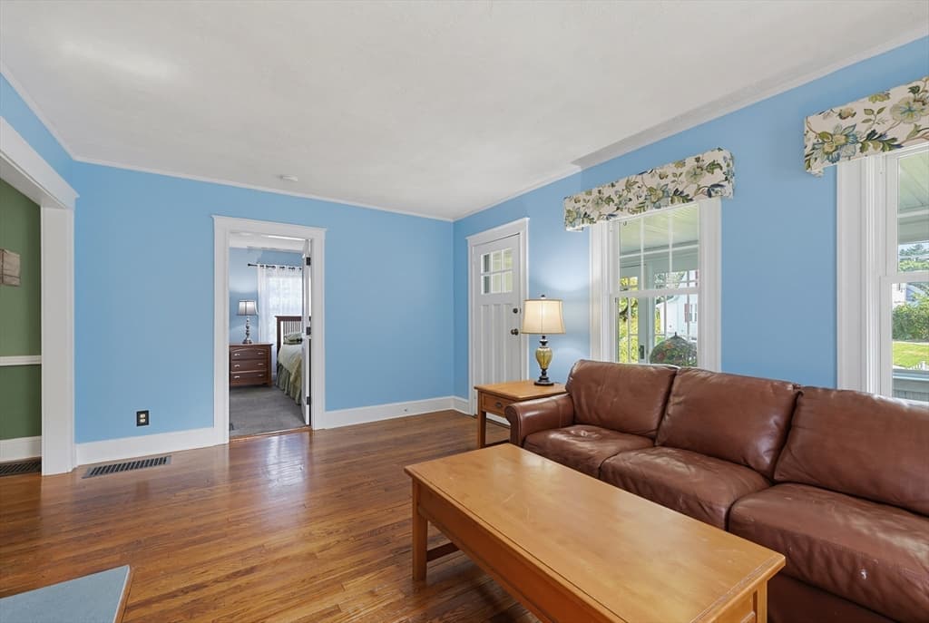 57 Pine Cir, Weymouth MA 02190 photo 7