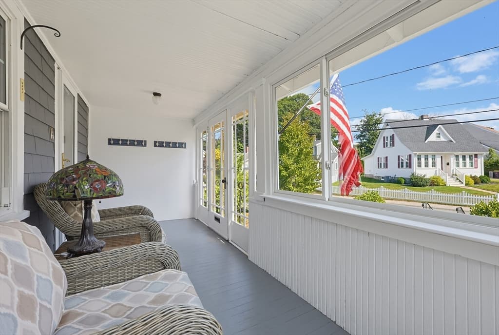 57 Pine Cir, Weymouth MA 02190 photo 5