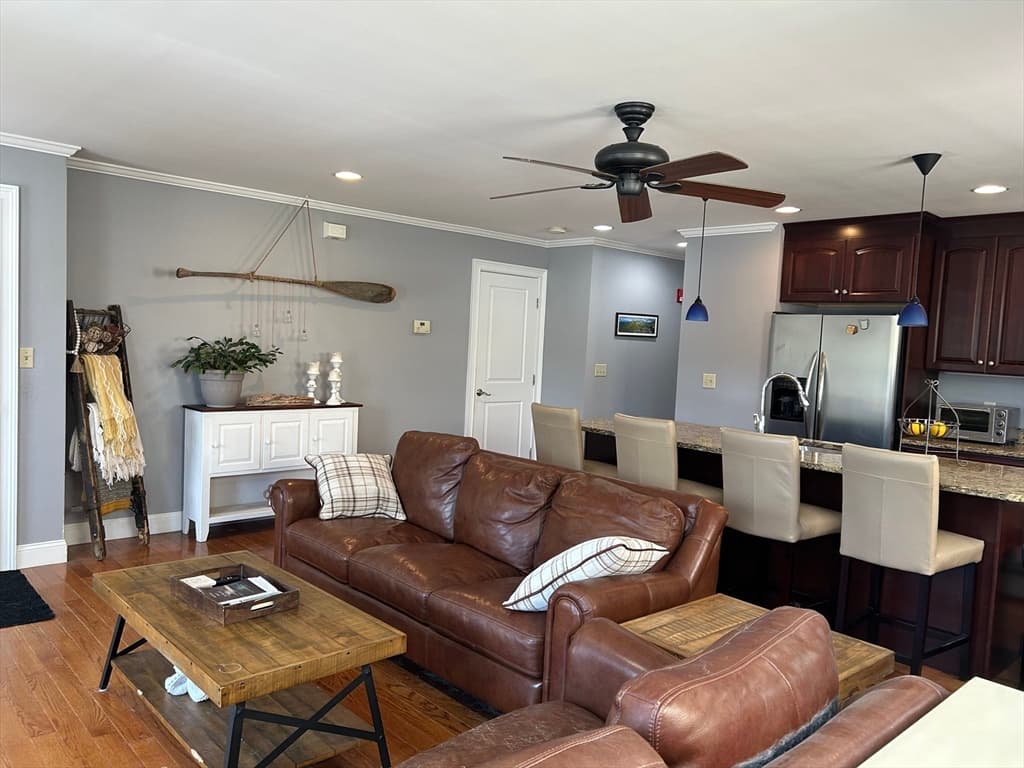 13 1/2 Merrimac St # 1, Amesbury MA 01913 photo 4