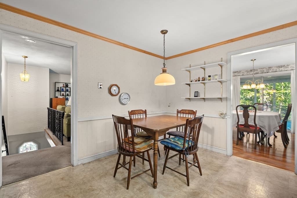 8 Dana Rd, Bedford MA 01730 photo 12