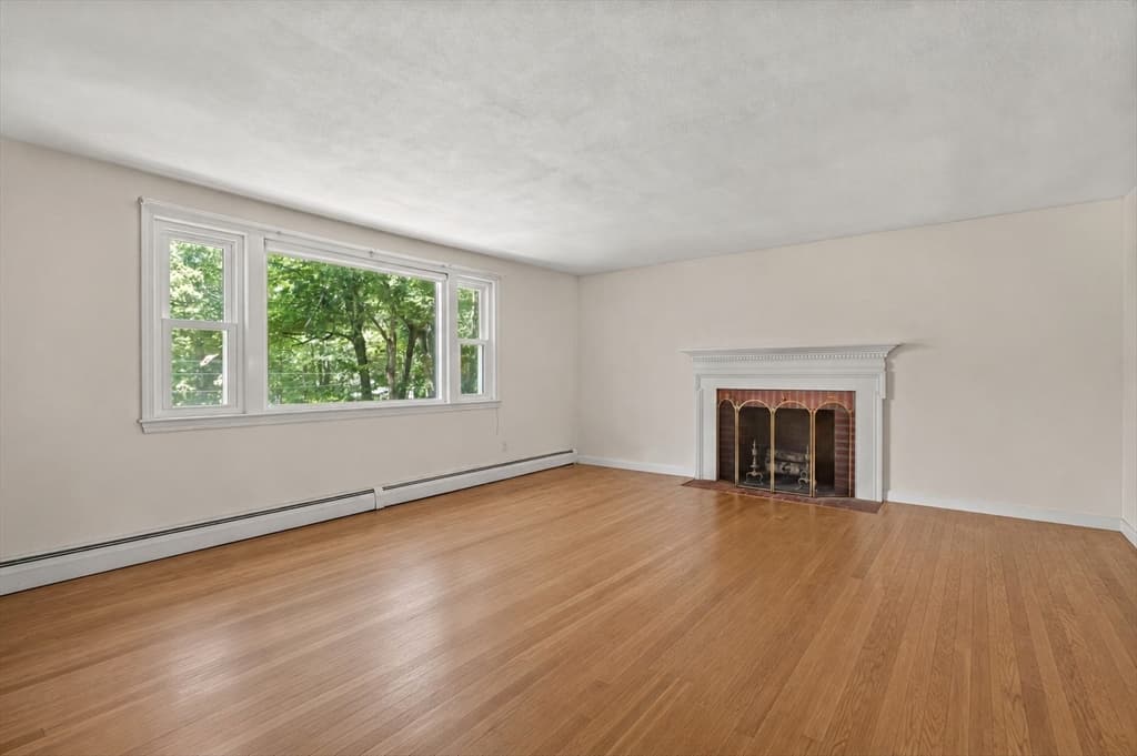 8 Dana Rd, Bedford MA 01730 photo 5