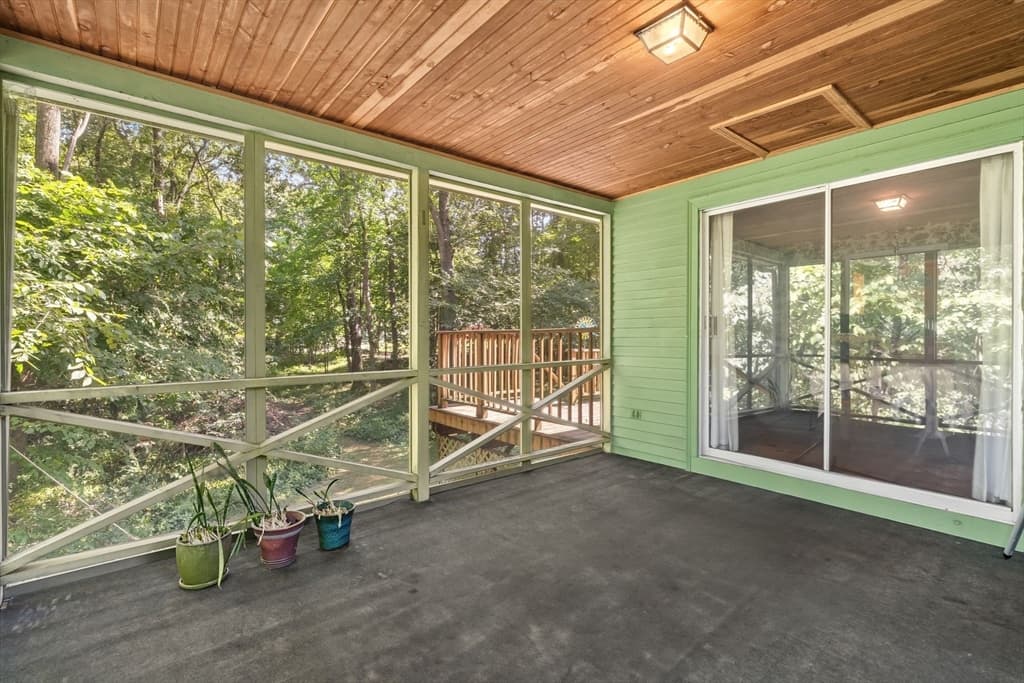 8 Dana Rd, Bedford MA 01730 photo 15
