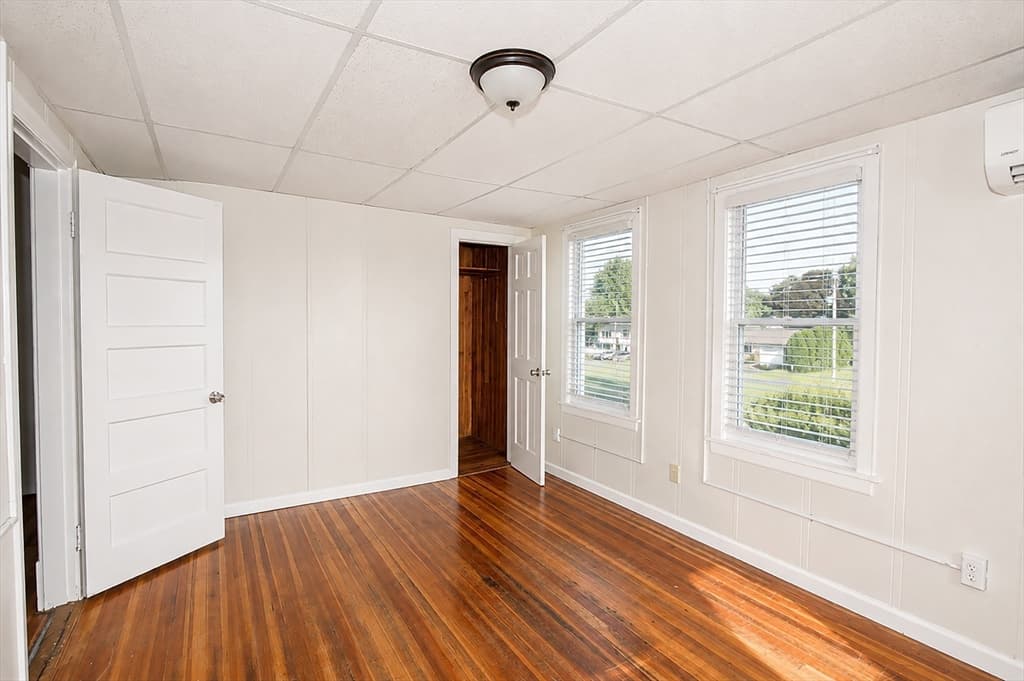 8 Trafton St, Chicopee MA 01013 photo 28