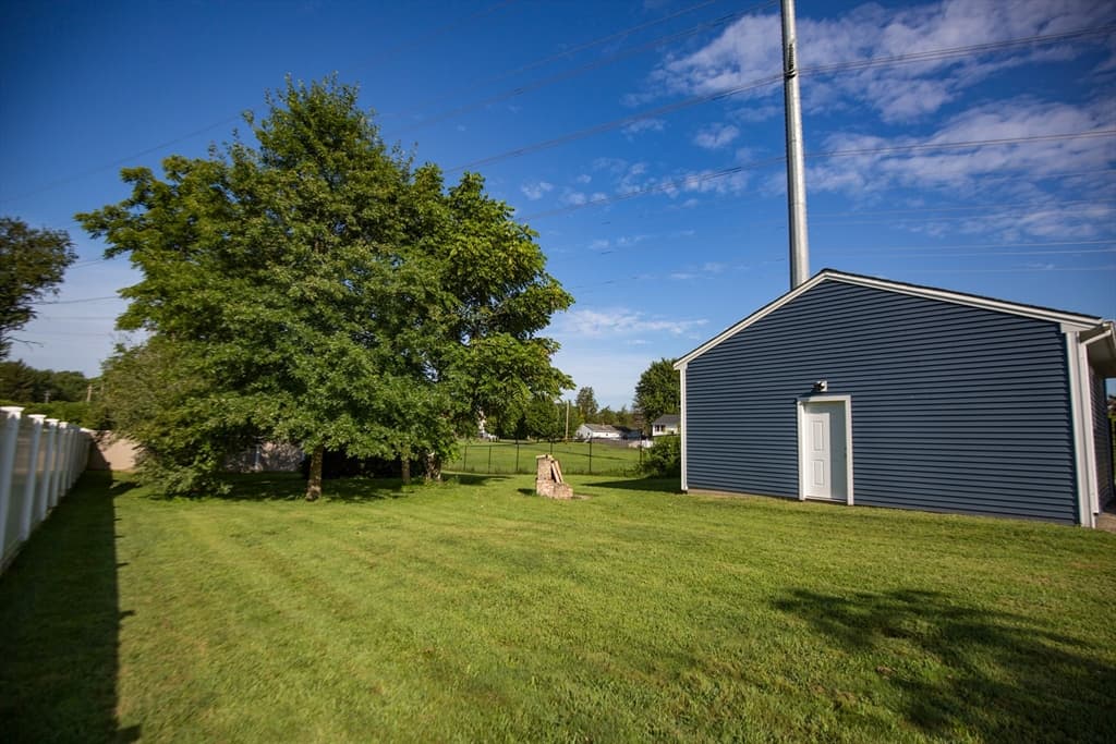 8 Trafton St, Chicopee MA 01013 photo 33