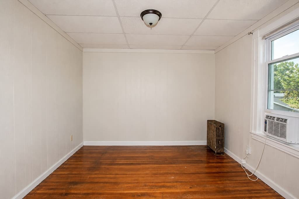 8 Trafton St, Chicopee MA 01013 photo 21