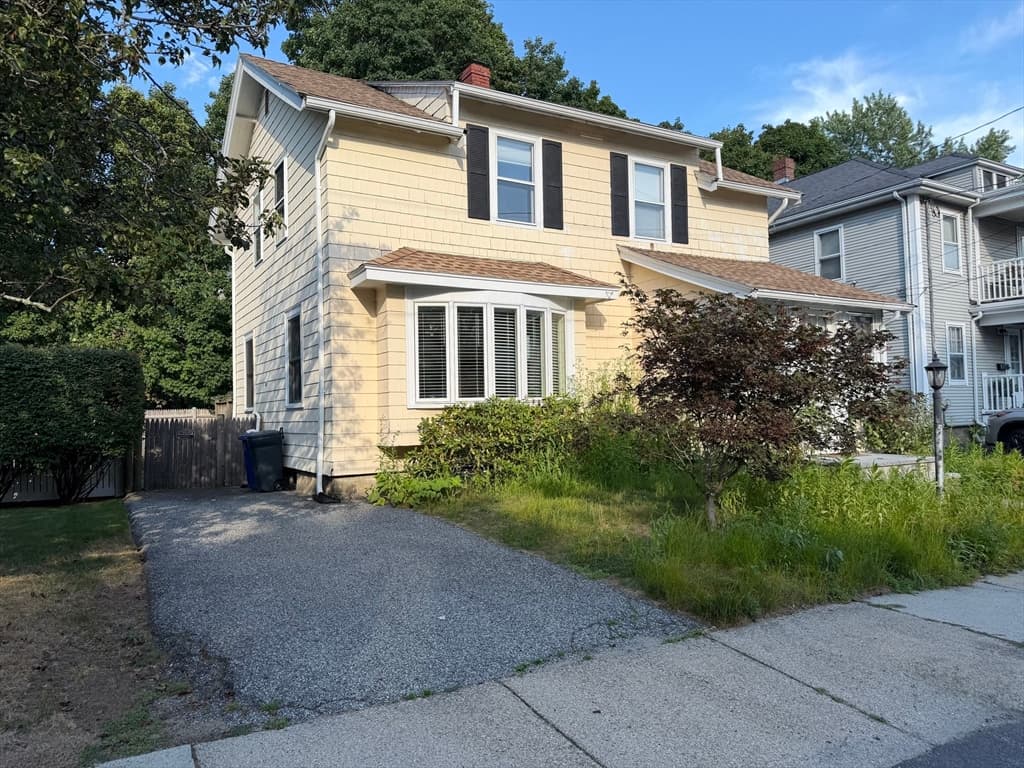 17 Russell Rd, Winchester MA 01890 photo 2