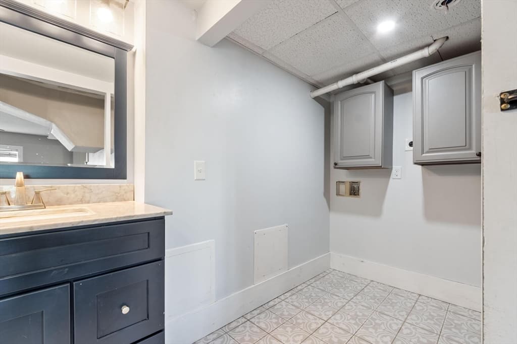 63 Central St, West Brookfield MA 01585 photo 17