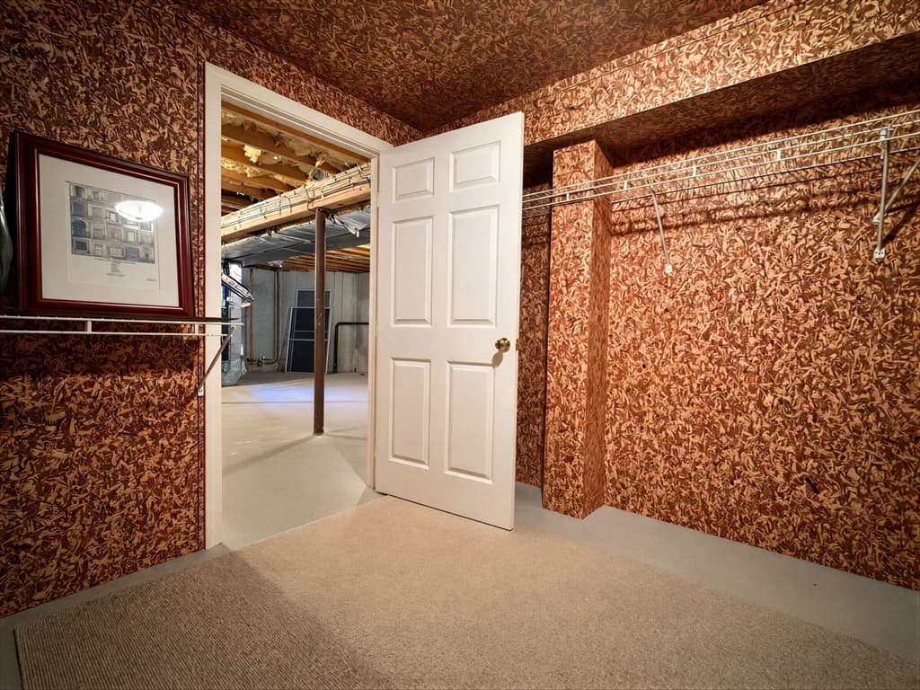 417 Alvord Place # 417, South Hadley MA 01075 photo 34