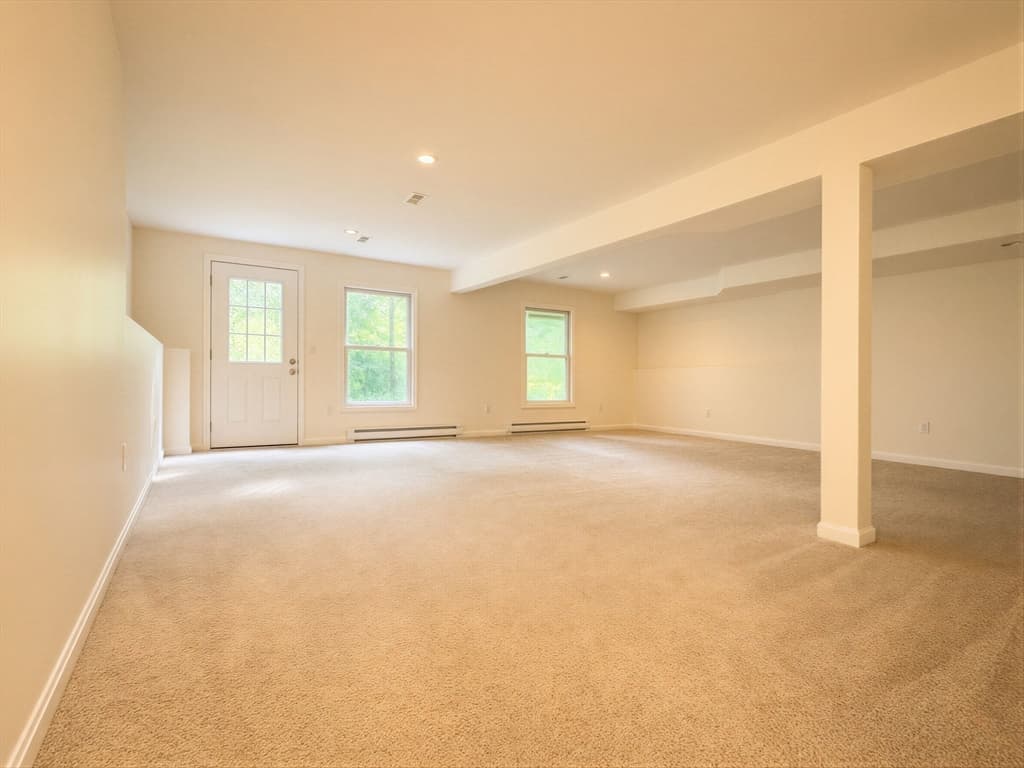417 Alvord Place # 417, South Hadley MA 01075 photo 31