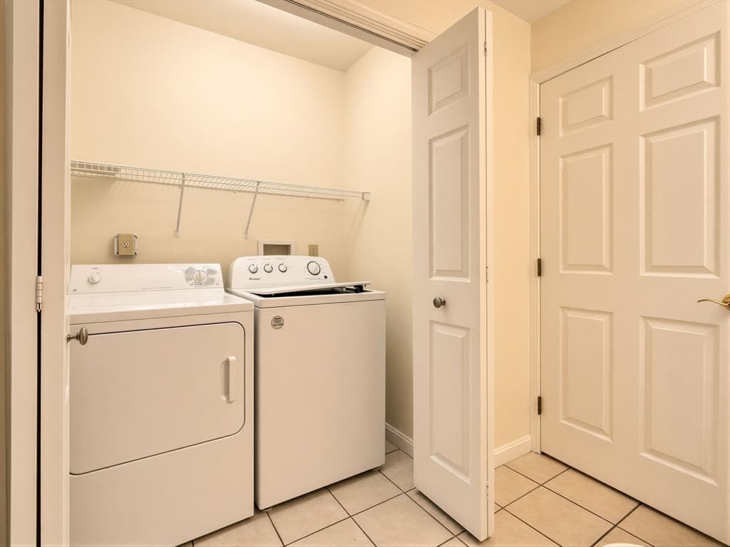 417 Alvord Place # 417, South Hadley MA 01075 photo 29